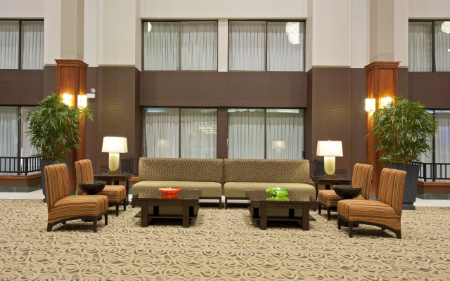 photo 5 of Holiday Inn Chicago West - Itasca