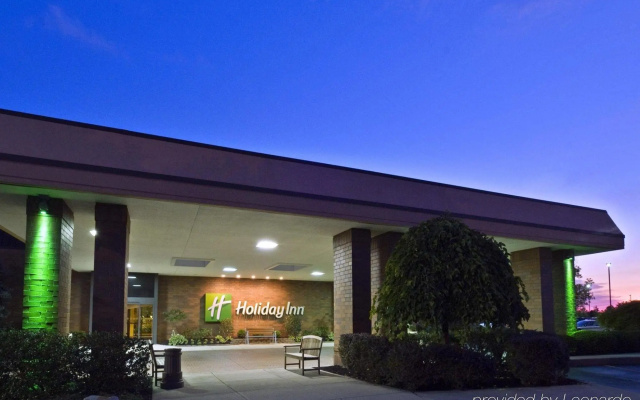 photo 2 of Holiday Inn Cincinnati Airport by IHG