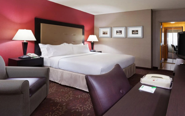 photo 5 of Holiday Inn Cincinnati Airport by IHG