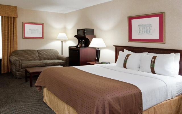 photo 4 of Clarion Hotel - Cincinnati North