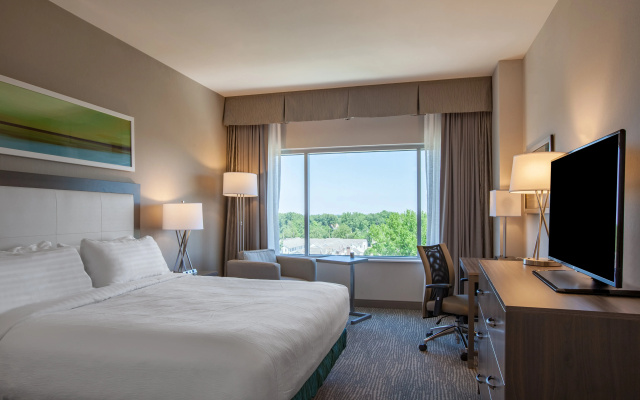 photo 4 of Holiday Inn Cleveland Clinic by IHG