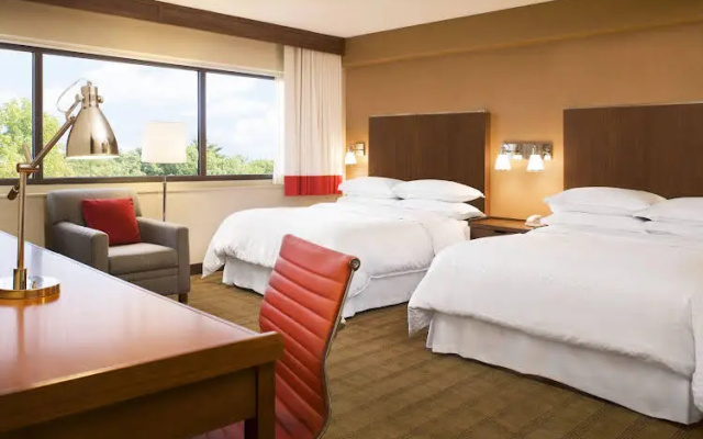 photo 5 of Holiday Inn Cleveland-Airport