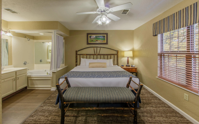 photo 2 of Holiday Inn Club Vacations Oak n’ Spruce Resort in the Berkshires by IHG