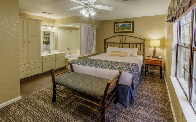 photo 5 of Holiday Inn Club Vacations Oak n’ Spruce Resort in the Berkshires by IHG