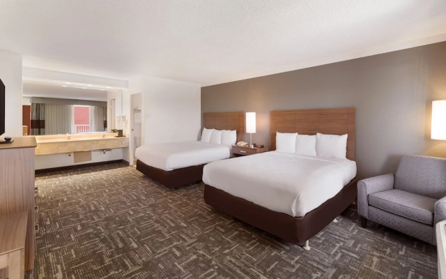 photo 5 of Holiday Inn Concord