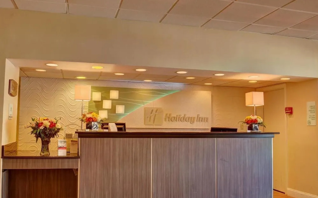 photo 2 of Holiday Inn Danbury-Bethel @ I-84