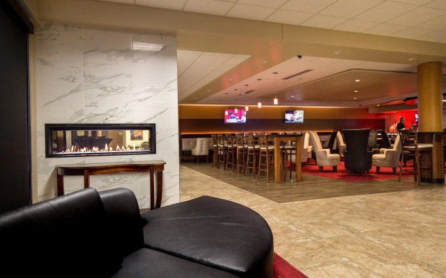 photo 2 of Holiday Inn Des Moines-Airport/Conf Center by IHG