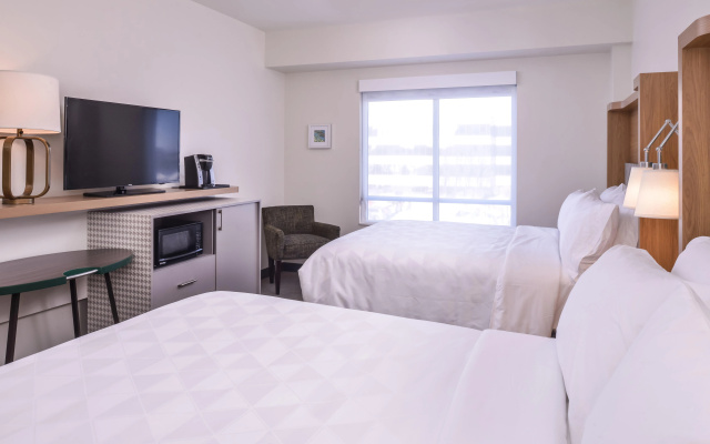 photo 5 of Holiday Inn Detroit Northwest - Livonia by IHG
