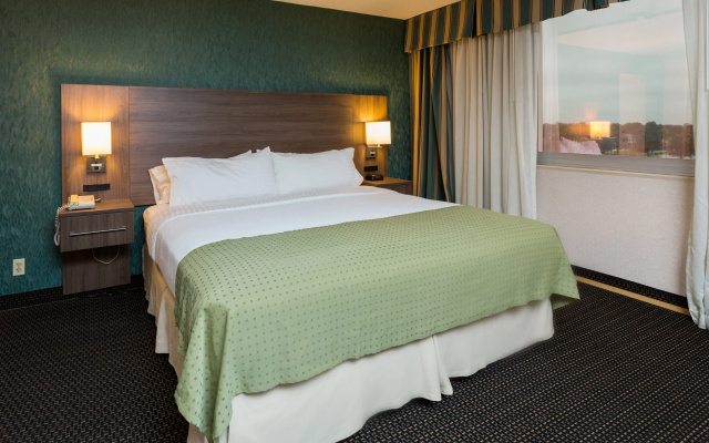 photo 3 of Holiday Inn Downtown - Mercy Area by IHG