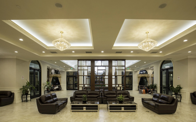 photo 2 of Holiday Inn El Monte - Los Angeles by IHG