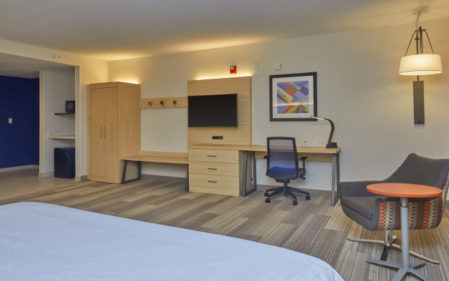 photo 4 of Holiday Inn Express Eugene - Springfield by IHG