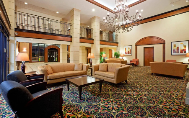 photo 2 of Holiday Inn Express & Suites Irving Dfw Airport North by IHG