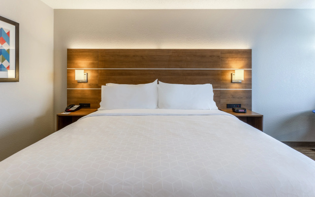 photo 5 of Holiday Inn Express & Suites O'Fallon/Shiloh by IHG
