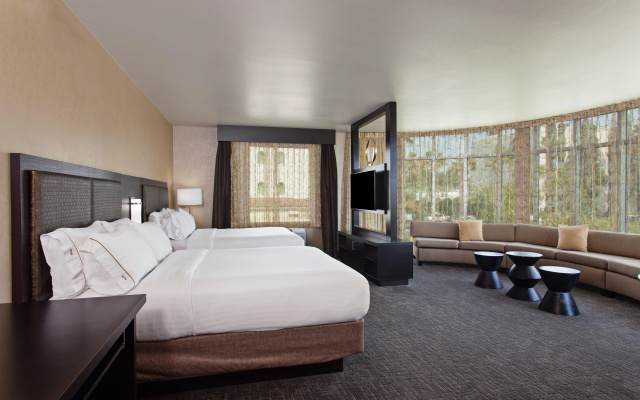 photo 3 of Holiday Inn Express & Suites Anaheim Resort Area by IHG
