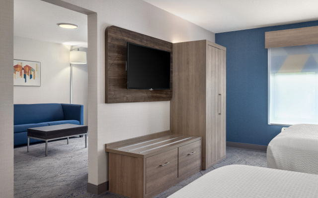 photo 5 of Holiday Inn Express & Suites Buford NE - Lake Lanier by IHG