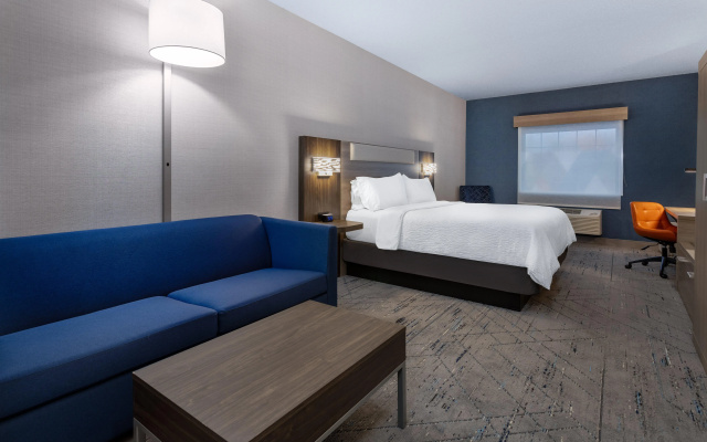 photo 3 of Holiday Inn Express & Suites Center Township by IHG
