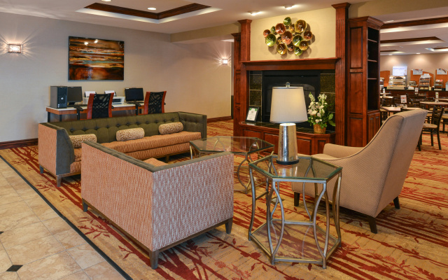 photo 2 of Holiday Inn Express & Suites Cherry by IHG
