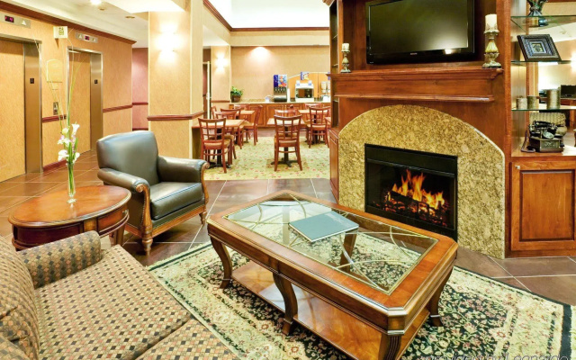 photo 2 of Holiday Inn Express & Suites Irving Conv Ctr - Las Colinas by IHG