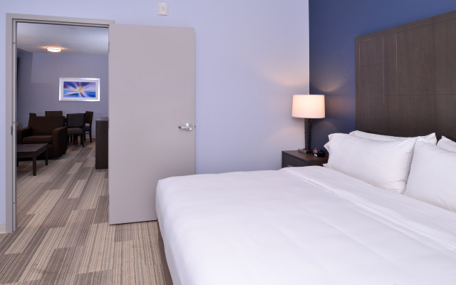 photo 4 of Holiday Inn Express & Suites Loma Linda- San Bernardino S by IHG