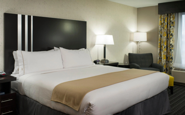 photo 2 of Holiday Inn Express & Suites Madison Central by IHG