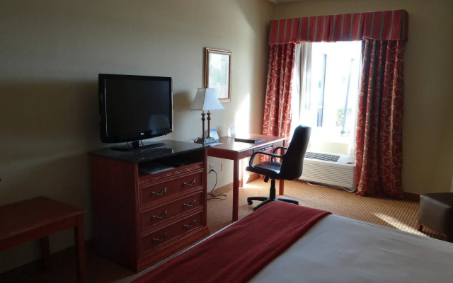 photo 3 of Holiday Inn Express Hotel & Suites Port Charlotte