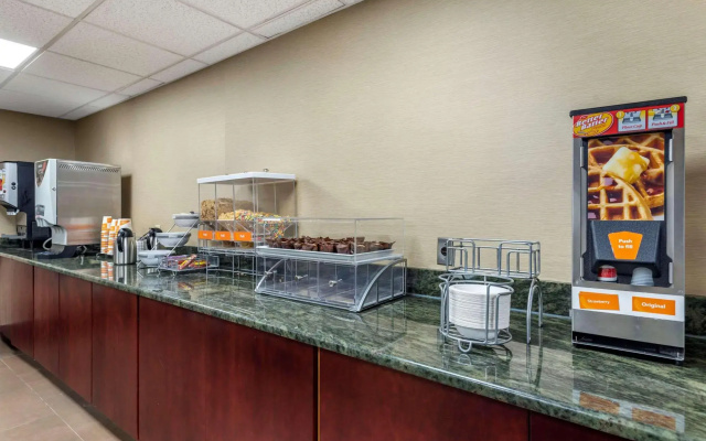 photo 4 of Holiday Inn Express