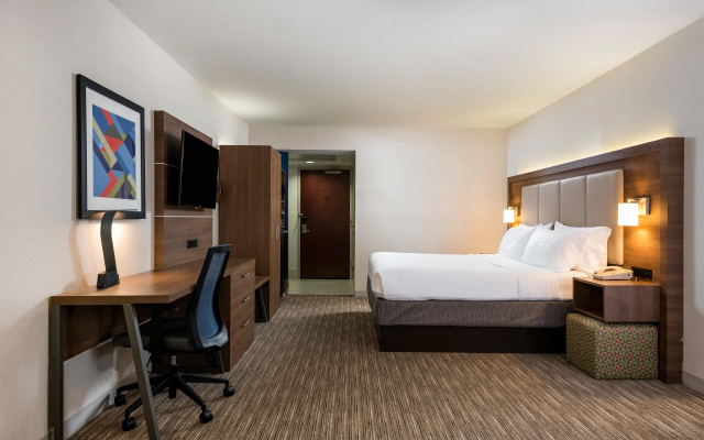 photo 3 of Holiday Inn Express Albany Downtown