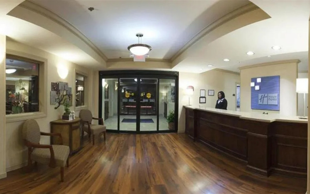 photo 4 of Holiday Inn Express & Suites Brevard