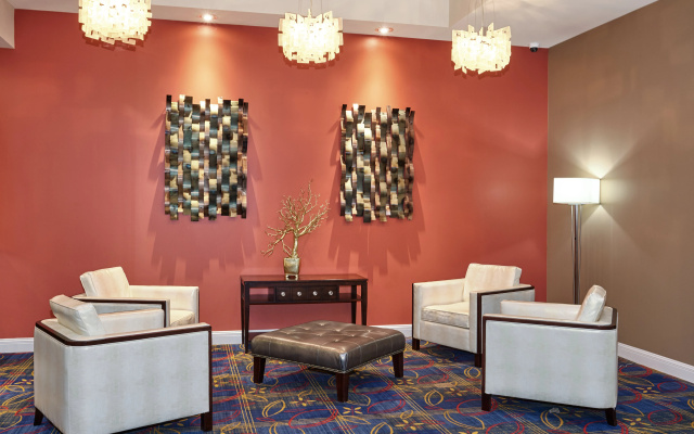 photo 2 of Holiday Inn Express Hotel & Suites Columbia Univ Area-Hwy 63 by IHG