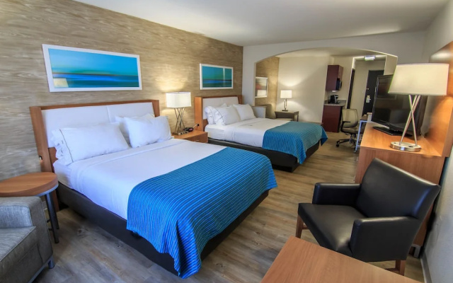 photo 4 of Holiday Inn Express Amp Suites Farmington