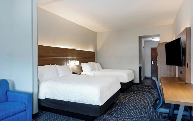 photo 5 of Holiday Inn Express and Suites Miramar by IHG