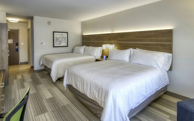 photo 5 of Holiday Inn Express & Suites Omaha Downtown - Old Market by IHG