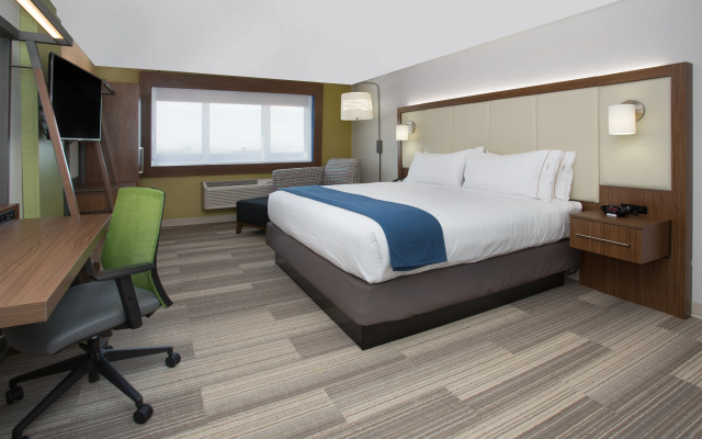 photo 3 of Holiday Inn Express & Suites Santa Ana - Orange County by IHG