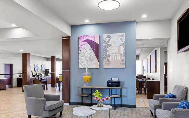 photo 2 of Best Western St. Louis Airport North Hotel & Suites