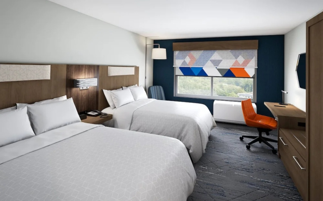 photo 5 of Holiday Inn Express Asheville Woodfin by IHG