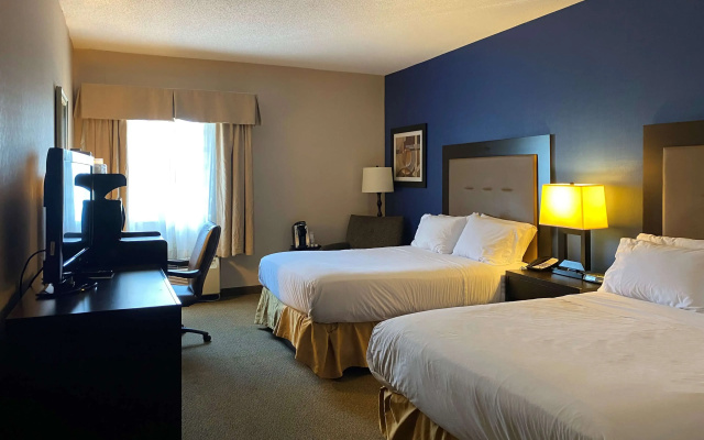 photo 3 of Wingate by Wyndham Ashland