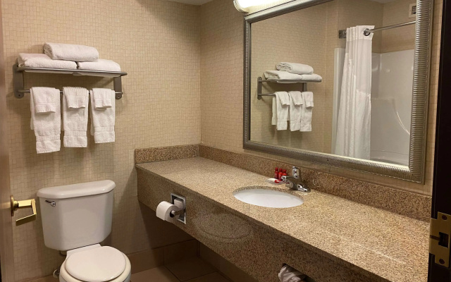 photo 5 of Wingate by Wyndham Ashland