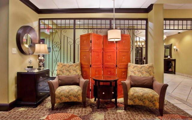 photo 2 of Holiday Inn Express Atlanta Airport - College Park by IHG