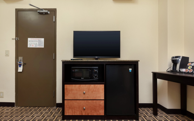 photo 5 of Holiday Inn Express  Atlanta Downtown