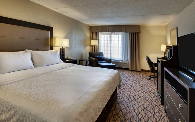 photo 5 of Holiday Inn Express Baltimore-BWI Airport West by IHG