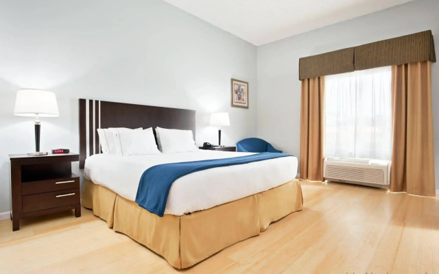 photo 4 of Holiday Inn Express Bentleyville