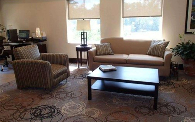 photo 3 of Comfort Inn Blairsville Butternut Creek