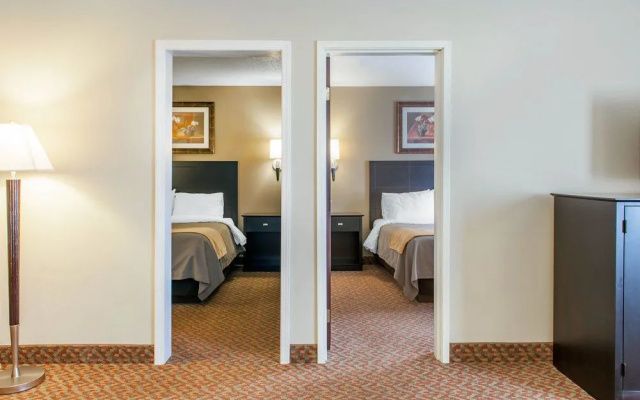 photo 3 of Holiday Inn Express Bluffton