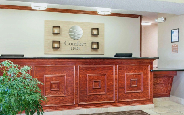 photo 2 of Comfort Inn Near Ouabache State Park