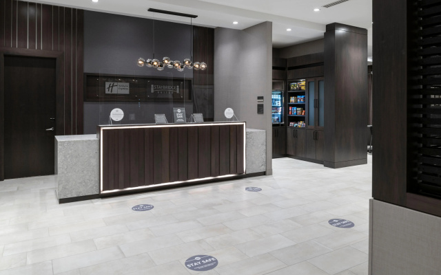 photo 2 of Holiday Inn Express Boston Logan Airport - Revere by IHG