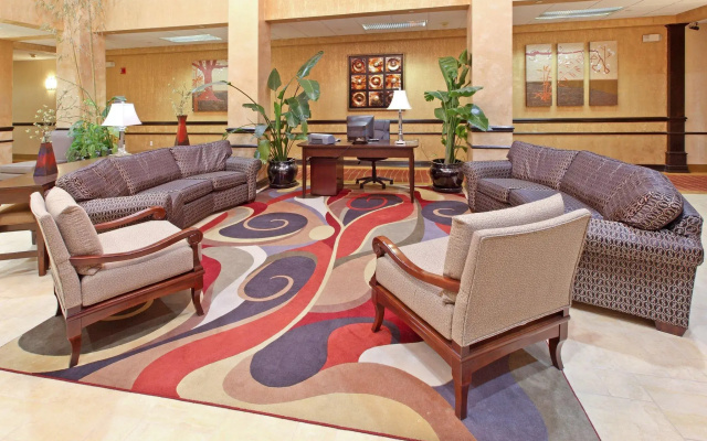 photo 2 of Holiday Inn Express Branson-Green Mountain Drive by IHG