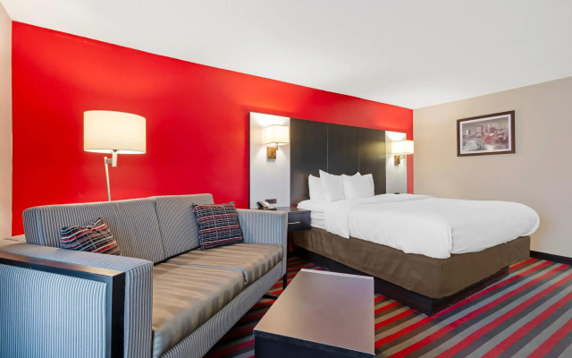 photo 3 of Comfort Inn & Suites Carrollton