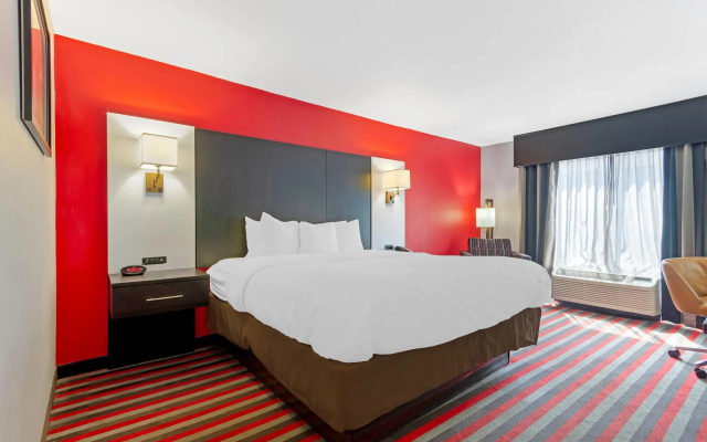 photo 5 of Comfort Inn & Suites Carrollton