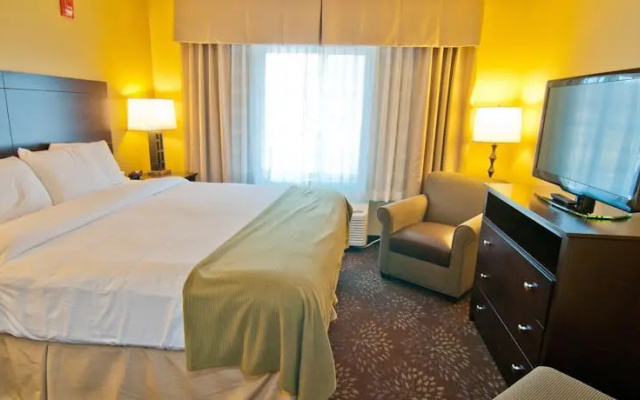 photo 3 of Holiday Inn Express Charleston South