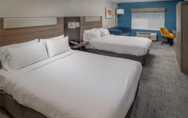 photo 4 of Holiday Inn Express Charleston-Kanawha City by IHG